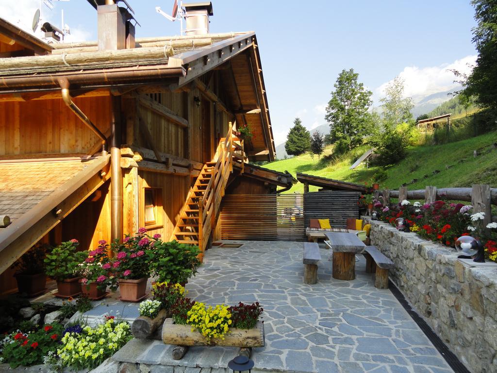 B&B Mas Di Zonadi Rabbi Exteriör bild