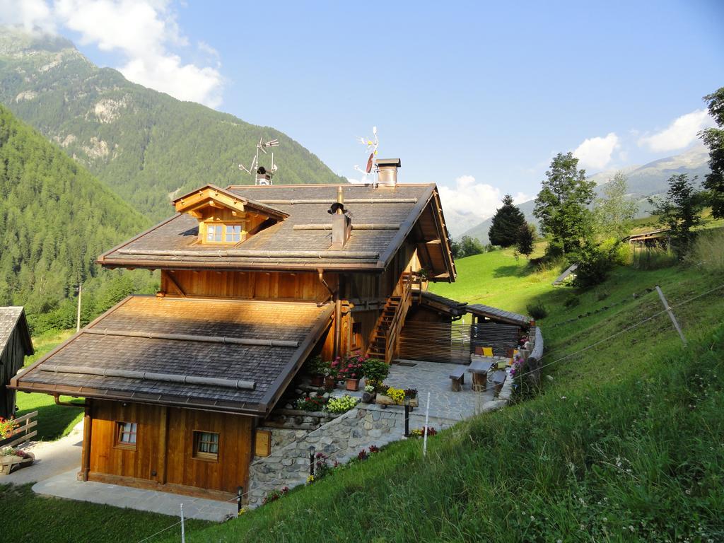 B&B Mas Di Zonadi Rabbi Exteriör bild